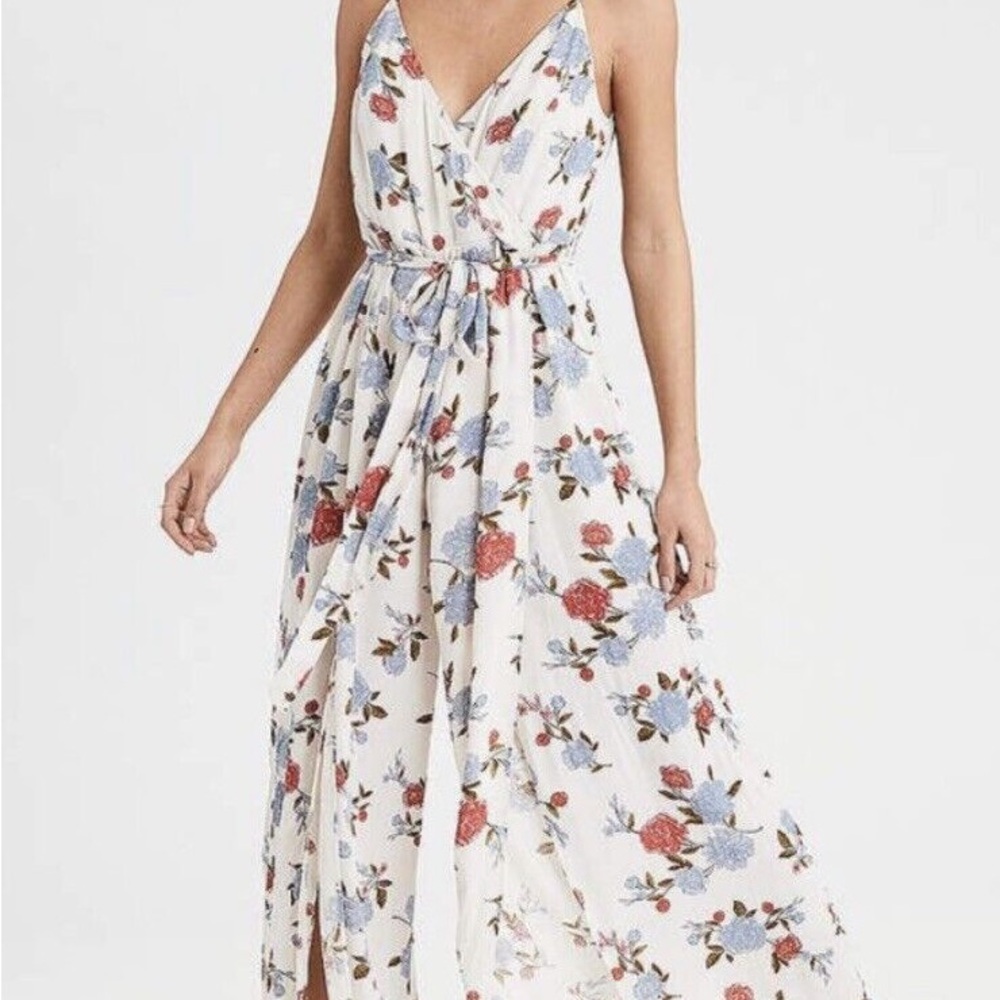 AEO Floral Jumper in White with Red and Blue Accents